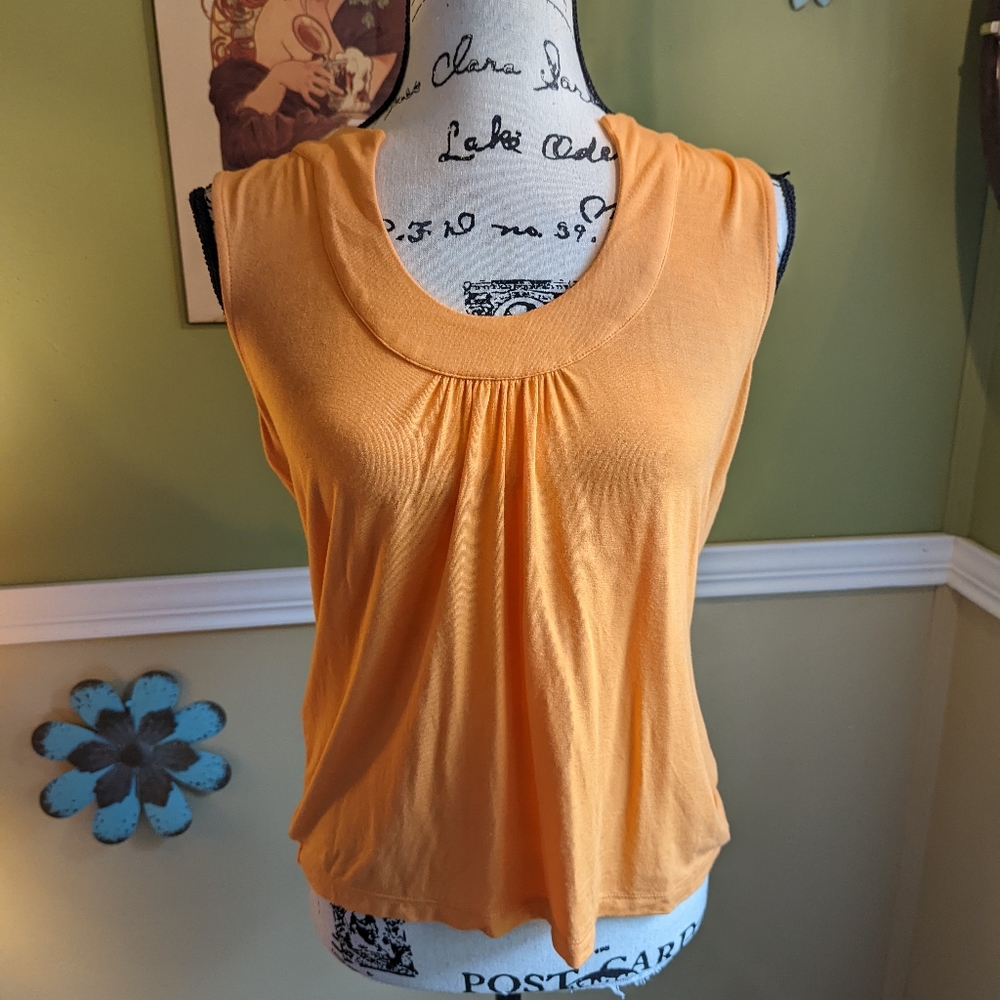Grace Elements Top
